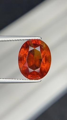 جارنيت طبيعي (غير معالج) 8.3 قيراط