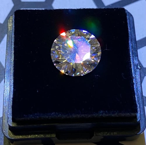 مويسانيت عالي الجودة (VVS) 4 قيراط