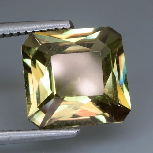 حجر السلطاني تركي طبيعي (غير معالج) متغير اللون 5....