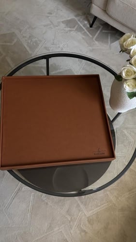 صينية جلد فاخرة