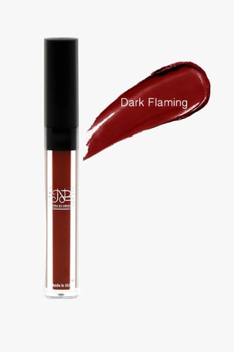 نورة بو عوض-احمر شفاه سائل مقاوم للماء- دارك فلامي...