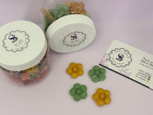 مستكة معطرة وردات