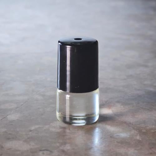 عدد 12 حبة دهن مسك عطرة 2 مل