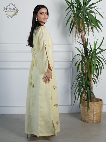 فستان لينن تطريز لولو ربطات من الظهر (العيد)