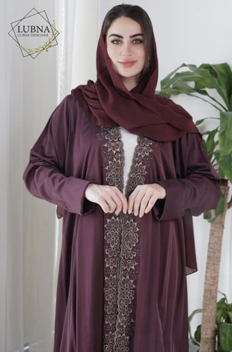عباية بتطريز يدوي مفرغ - عودي
