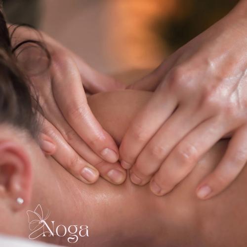 مساج رقبة وأكتاف