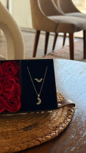 سلسال وخاتم القمر