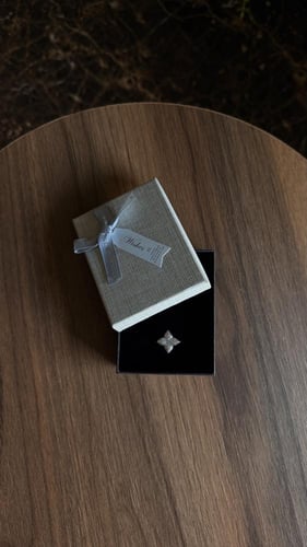 خاتم فلورا رويال