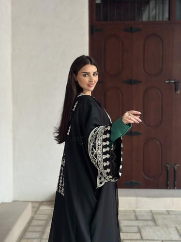 فستان الخزامى