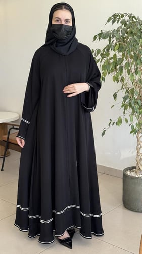 عباية قمر كلوش