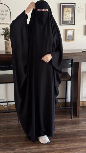 عباية راس بخيط على الاصبع