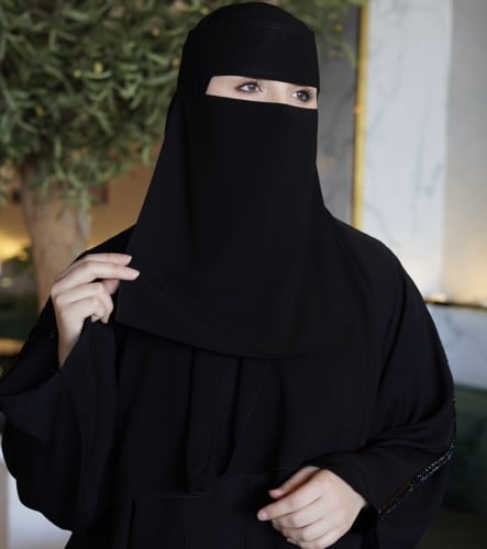 بكج ٣نقاب طويل مشبك