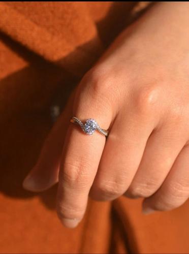 خاتم سوارفيسكي