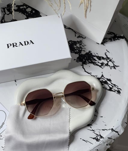 نظارة PRADA أطار -ذهبي