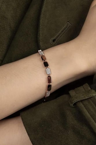 اسوارة داينتي apm قولد روز