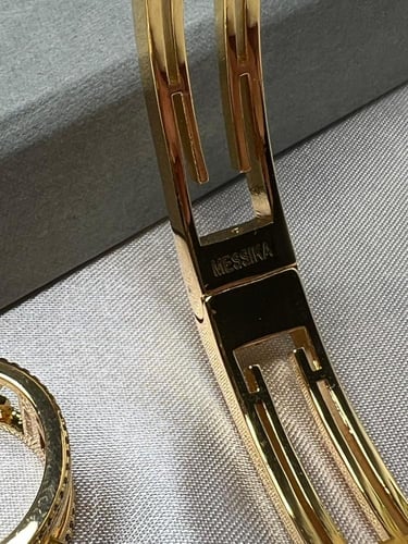 أسوارة مع خاتم MESSIKA معدن ذهبي