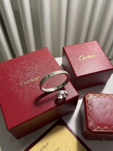 أسوارة + خاتم cartier مقاس 15 سم