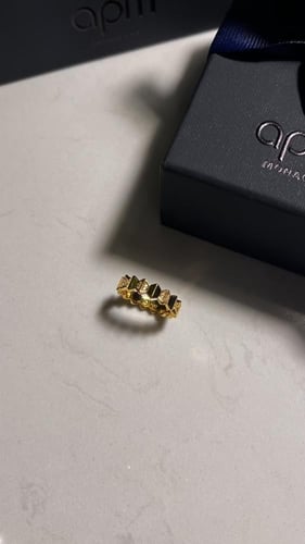 خاتم apm ذهبي