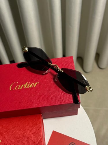 مجموعة نظارة Cartier ثلاث الوان