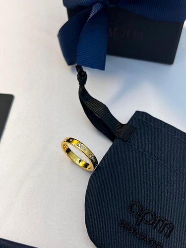 خاتم apm love الذهبي