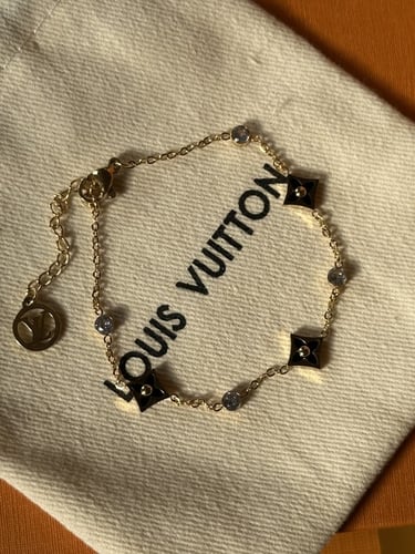 إسوارة LOUIS VUITTON معدن ذهبي أسود