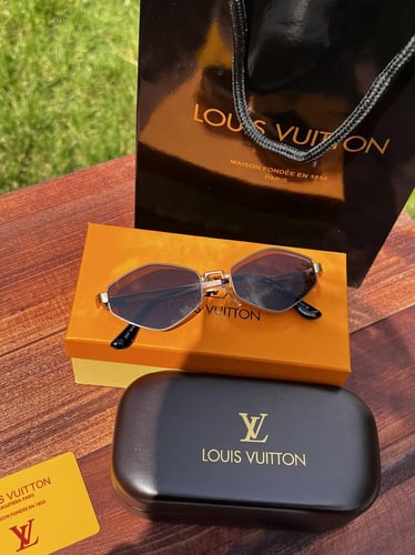 نظارة LOUIS VUITTON- إطار