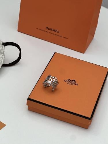 خاتم فضي - HERMES