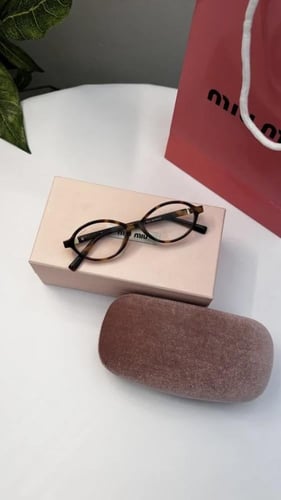مجموعة ( نظارات الهبة ) - miu miu