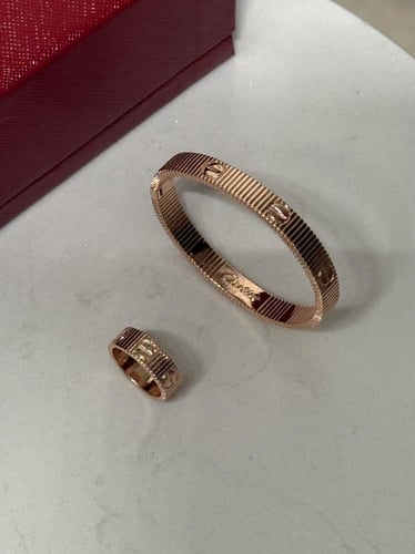 أسوارة + خاتم cartier مقاس 15 سم