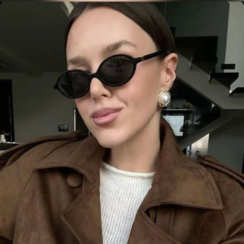 نظارة - MIU MIU إطار أسود - عدسة اسود