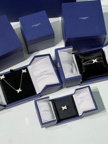 طقم شومية ذهبي ابيض