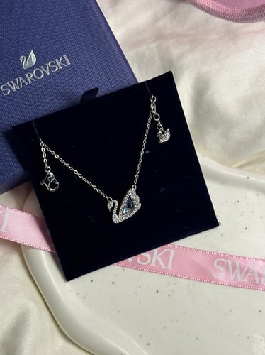 سلسال البطه فضي كريستالة - أزرق SWAROVSKI