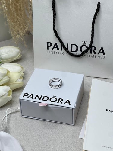 خاتم باندورا PANDORA فضي كرستالة فضي