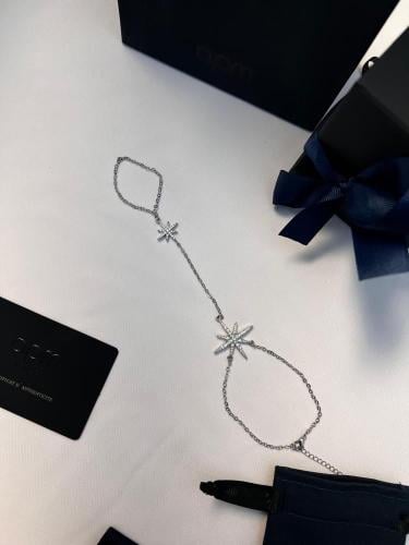 أسوار كف يد مع خاتم apm فضي