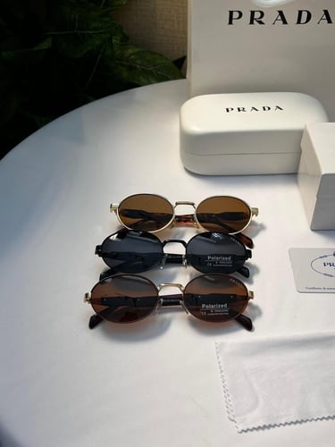 نظارة prada- ملون