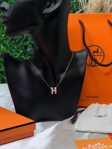 سلسال HERMES معدن ذهبي