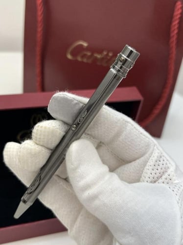 قلم حبر من مجموعة سانتوس دو كارتيه