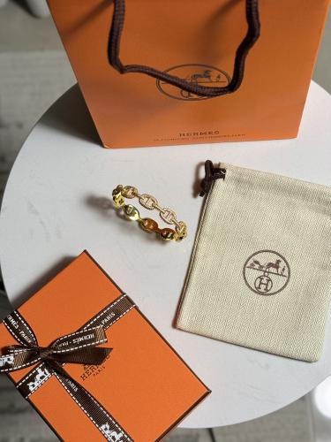 إسوارة HERMES وجهين لون ذهبي
