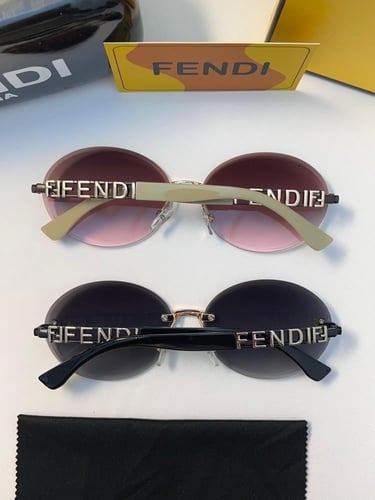 نظارة Fendi - ملون