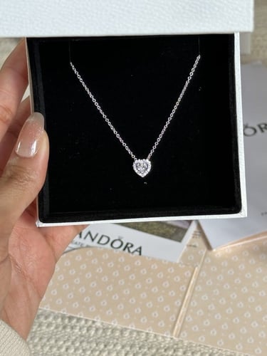 سلسال باندورا PANDORA فضي كرستالة أبيض