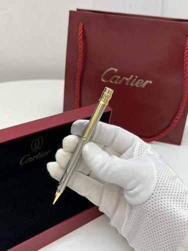 قلم حبر من مجموعة سانتوس دو كارتيه