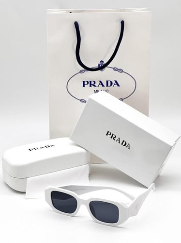 نظارة PRADA المشهورة _أبيض