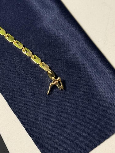 اسوارة داينتي apm ذهبي