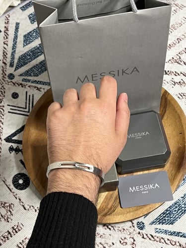 إسوارة MESSIKA فضي