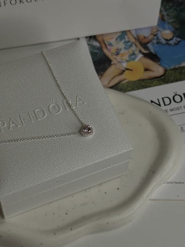 سلسال باندورا PANDORA كريستالة وردي