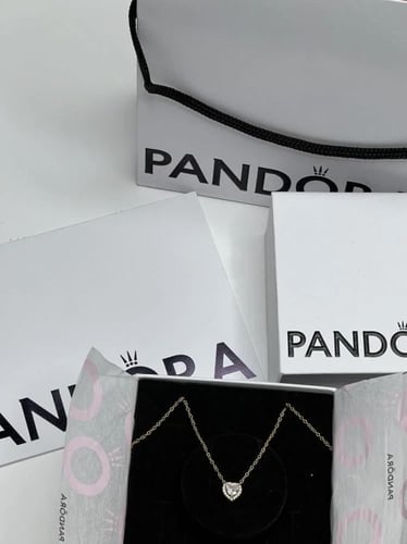 سلسال باندورا PANDORA قلب ذهبي