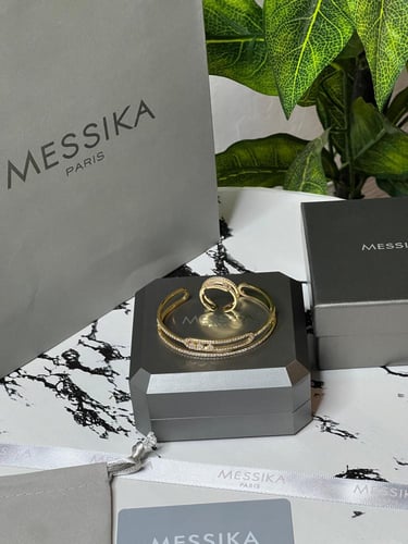أسوارة مع خاتم MESSIKA معدن ذهبي