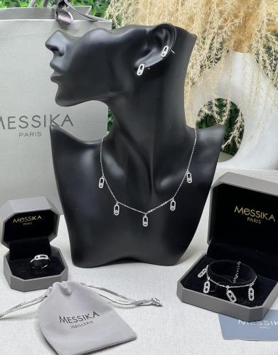 طقم MESSIKA فضي