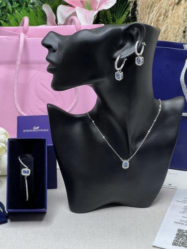 طقم إكسسوارات SWAROVSKI - طقم سوارفيسكي