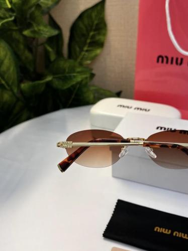 نظارة miu miu أطار ذهبي تايقر عدسة بني
